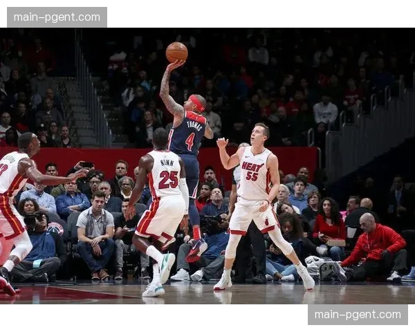 雷霆进攻效率111.7联盟第四，真实命中率54%显高效