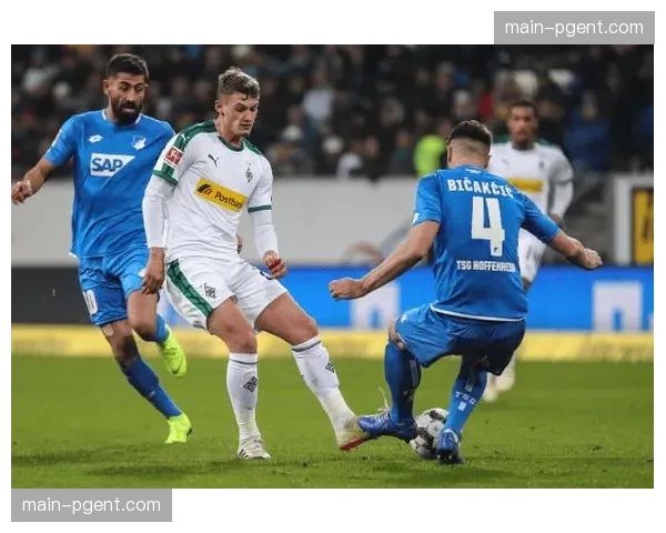 科隆与门兴同积30分 传统球队陷入保级混战